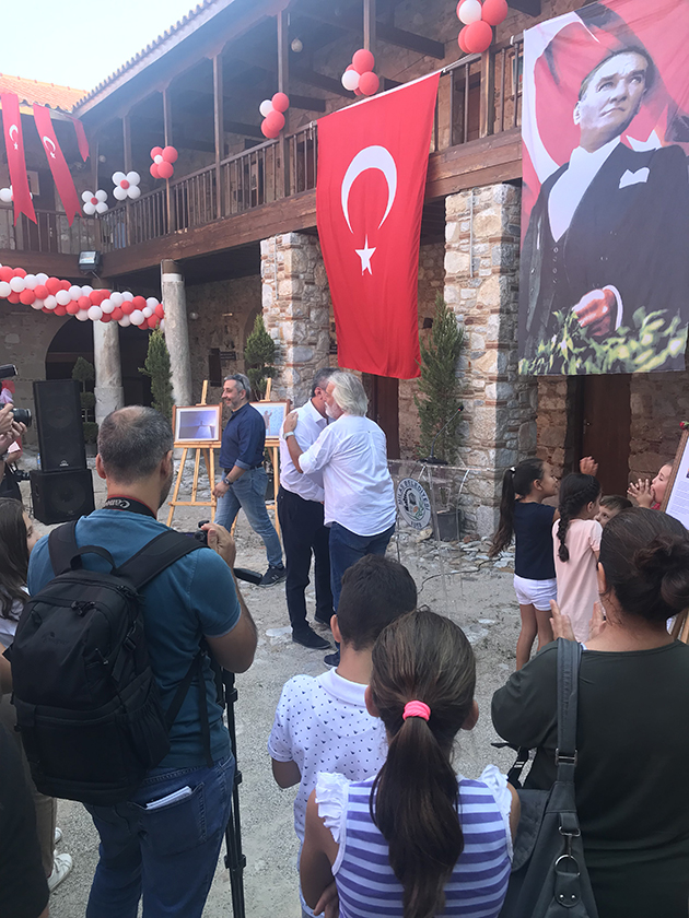 9. Turhan Selçuk Karikatür Yarışması Berk Laminat Özel Ödülü